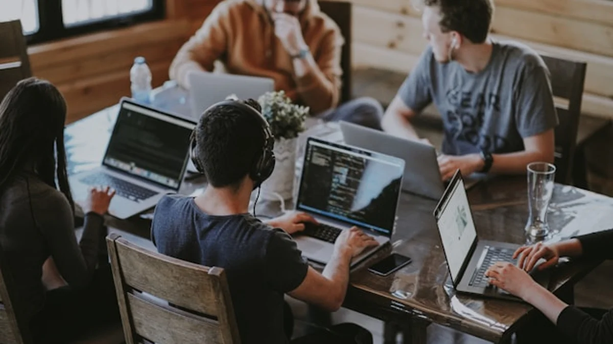 Digital tools and technology adoption for small businesses in India